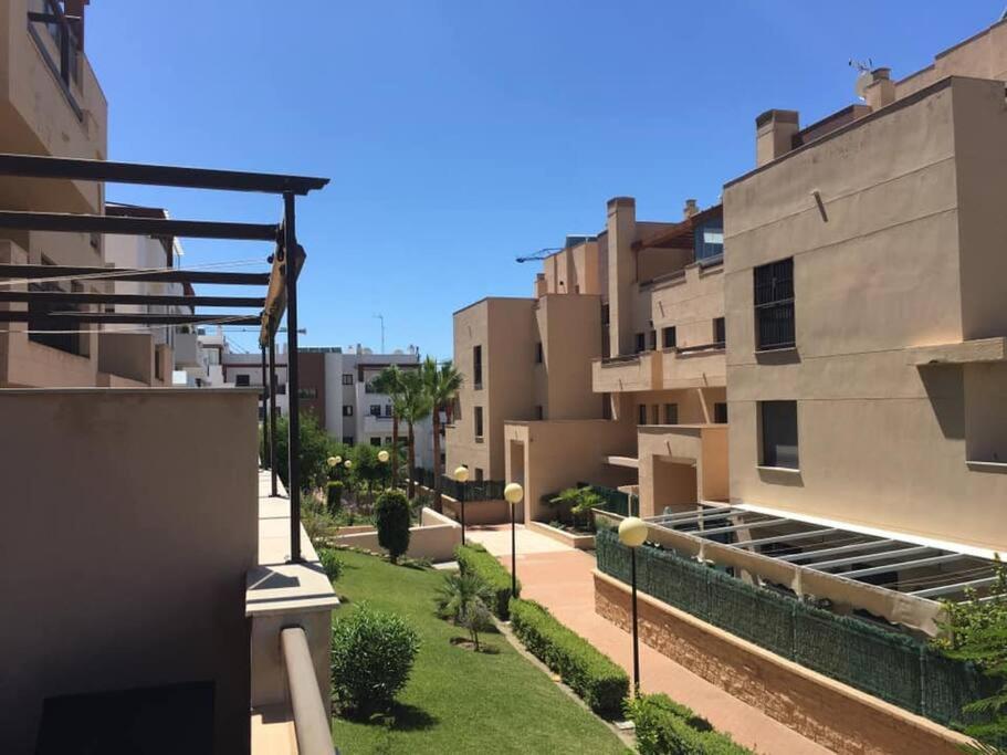 Modern 1 Bedroom Apartment, In La Cala De Mijas Ngoại thất bức ảnh