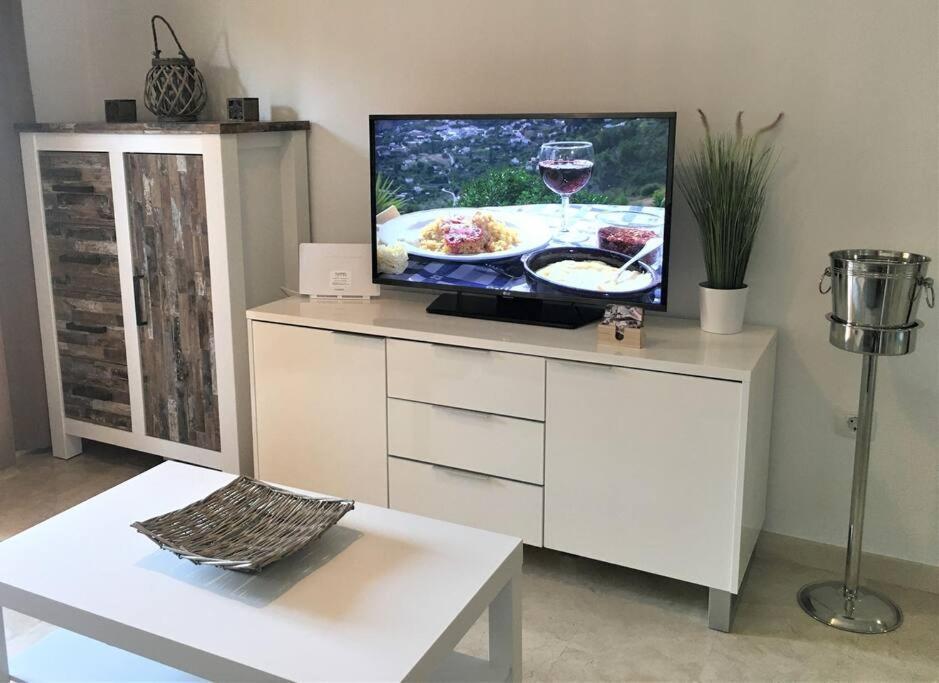 Modern 1 Bedroom Apartment, In La Cala De Mijas Ngoại thất bức ảnh